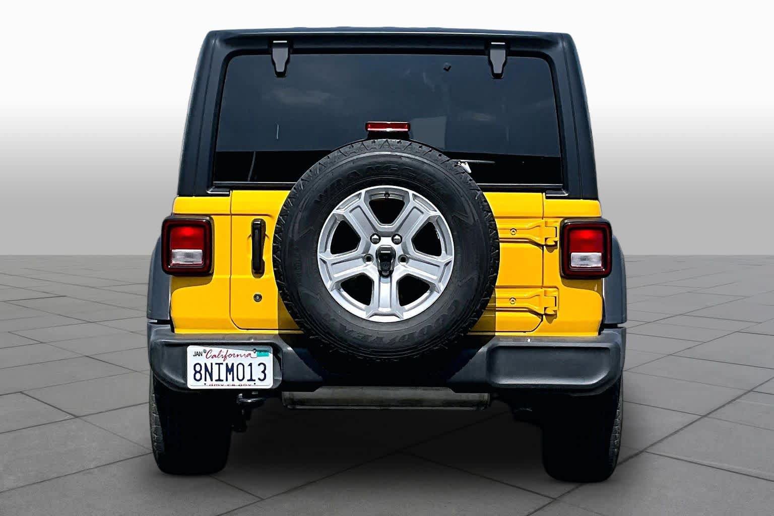 Used 2019 Jeep Wrangler Unlimited Sport S AWD/4WD image 4