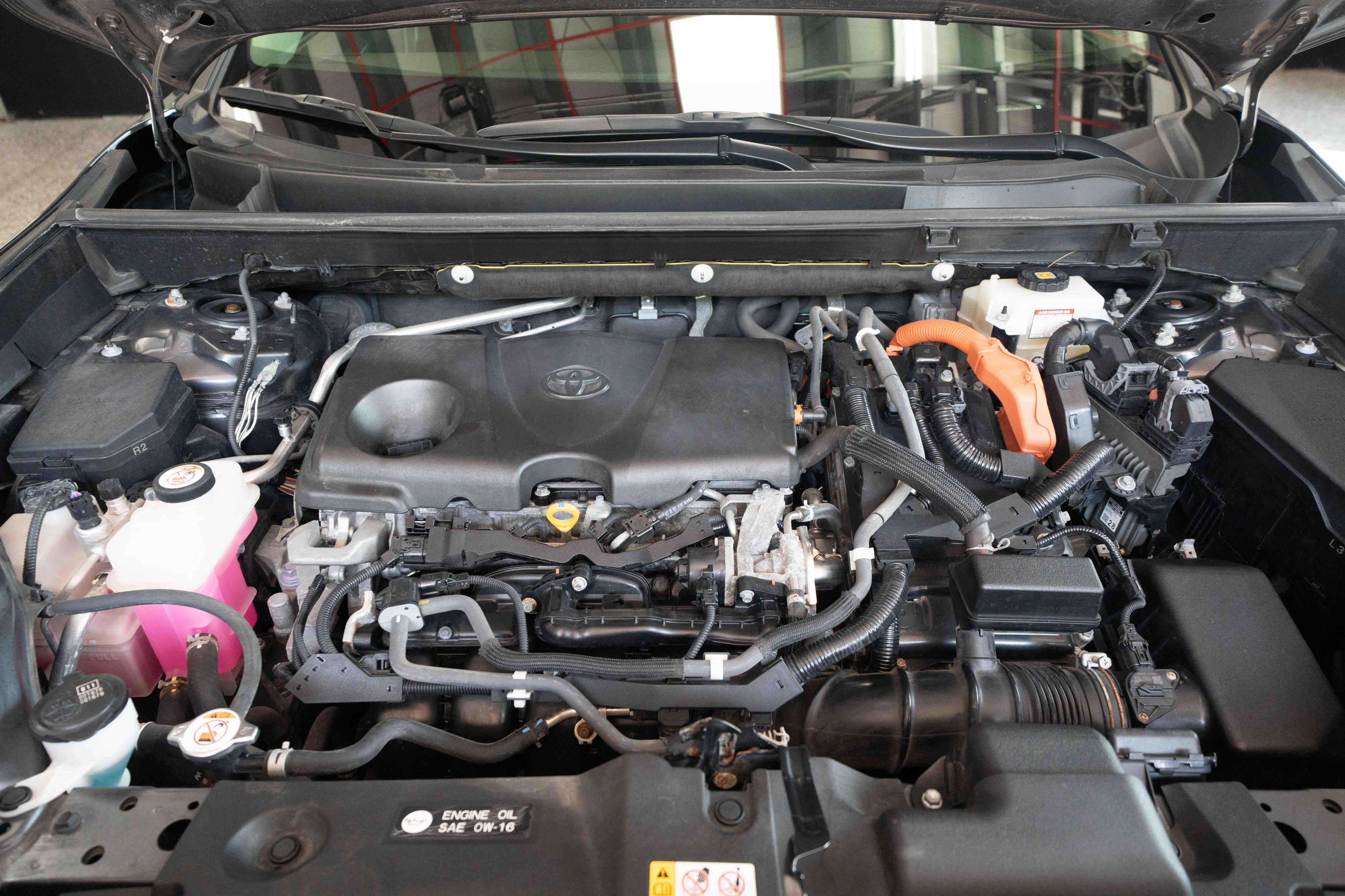 Used 2019 Toyota RAV4 XLE w/ Convenience Package AWD/4WD image 32