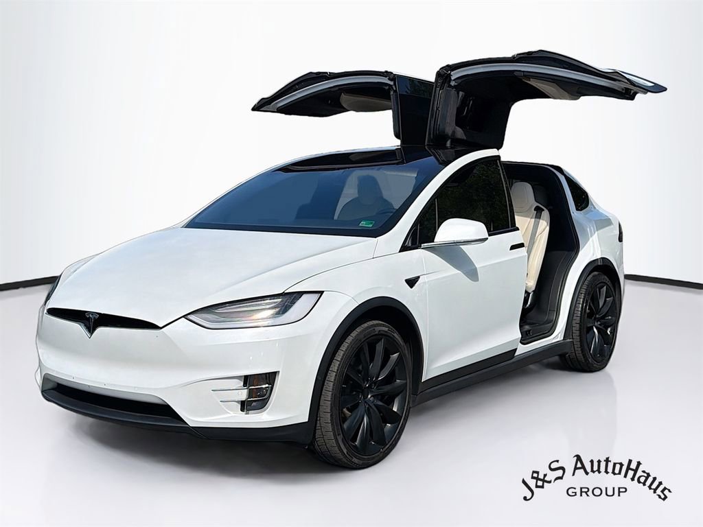 Used 2020 Tesla Model X Long Range AWD/4WD image 3