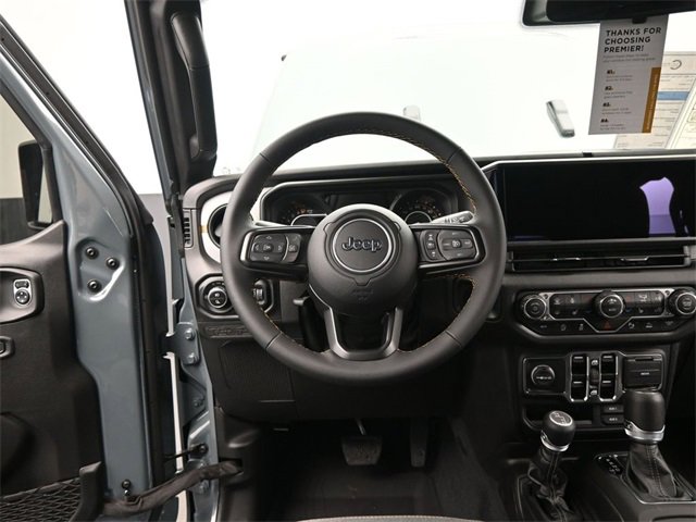 New 2025 Jeep Gladiator Sport image 27