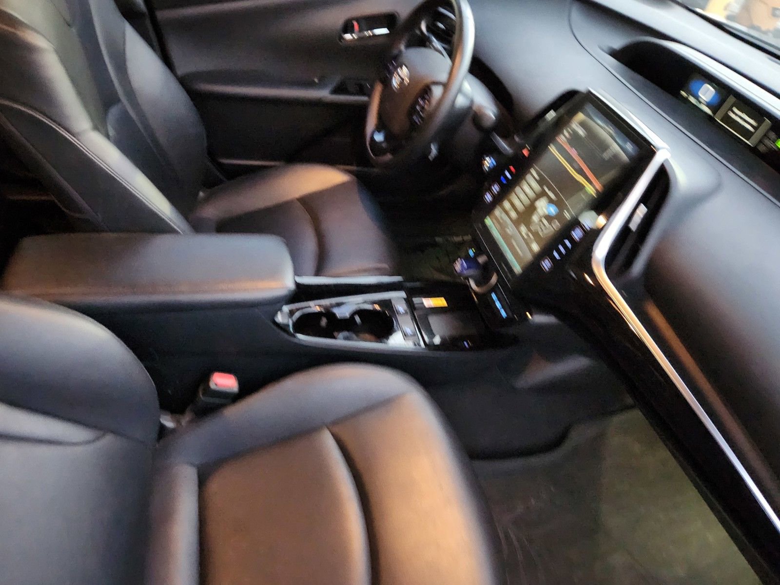 Used 2021 Toyota Prius Prime XLE image 23