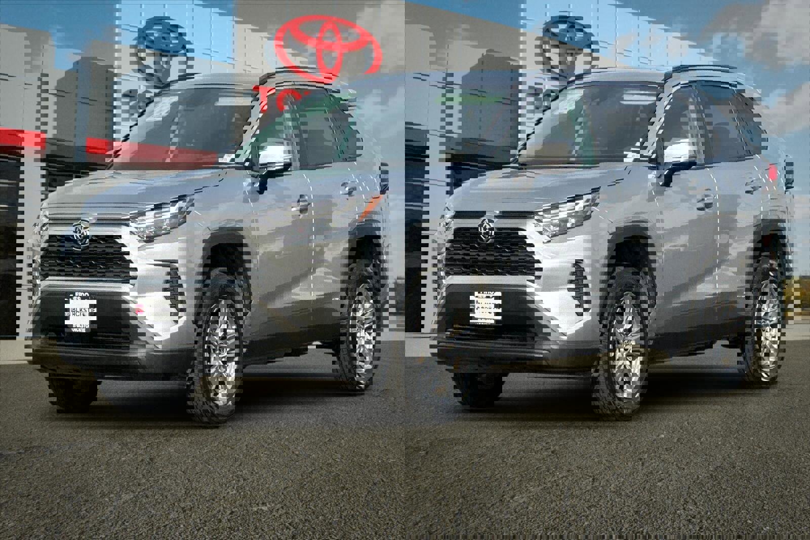 Certified 2025 Toyota RAV4 XLE image 7