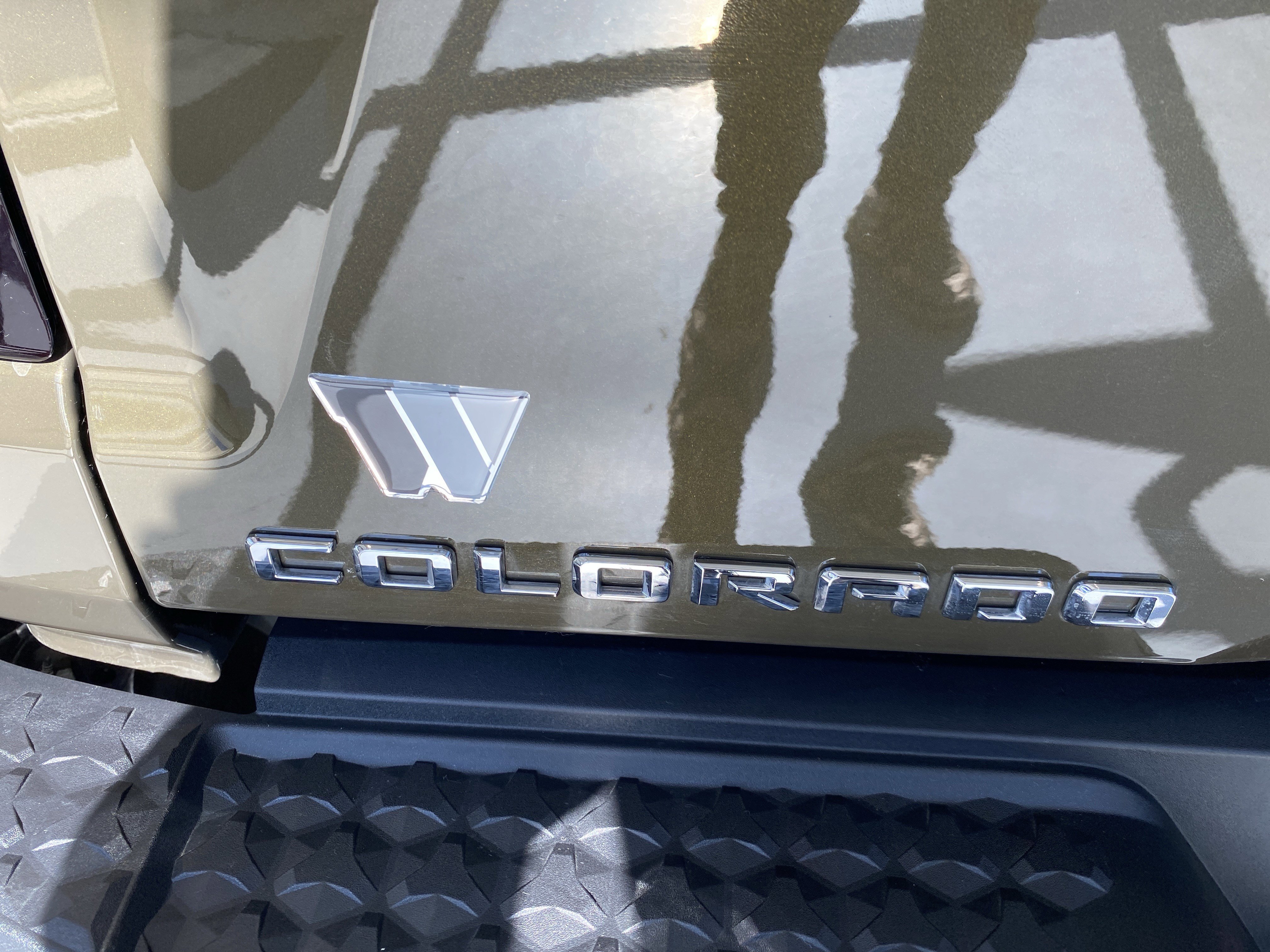 Used 2024 Chevrolet Colorado LT w/ LT Convenience Package image 25