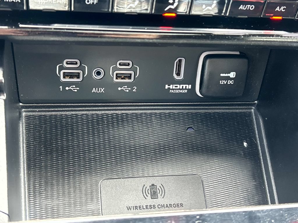 Certified 2023 Jeep Grand Cherokee Summit AWD/4WD image 30