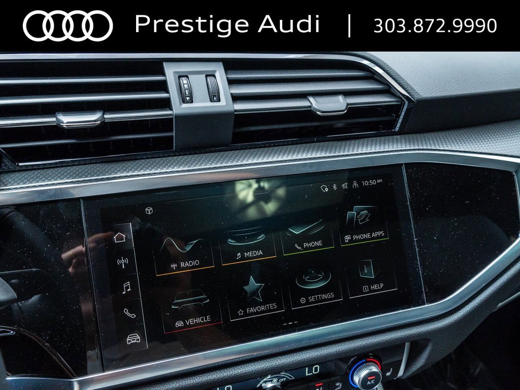 New 2025 Audi Q3 2.0T Premium image 16