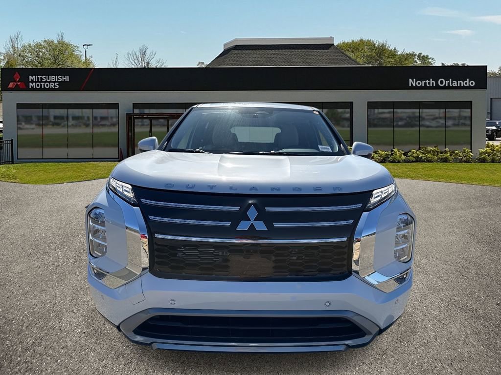 New 2026 Mitsubishi Outlander SE image 8