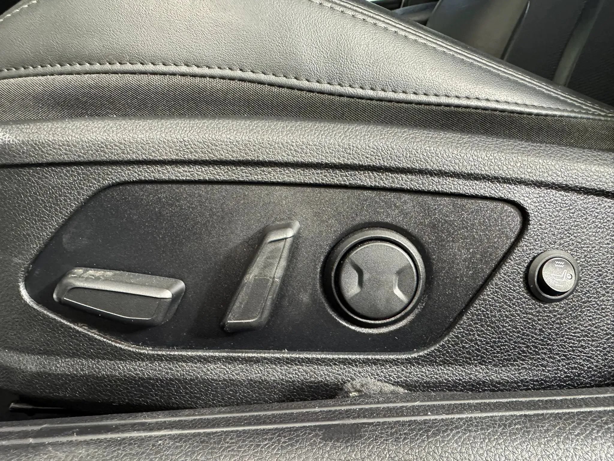 Used 2021 Kia K5 GT-Line w/ GT-Line FWD Premium Package image 35
