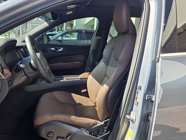 Certified 2023 Volvo XC60 B5 Plus FWD image 13