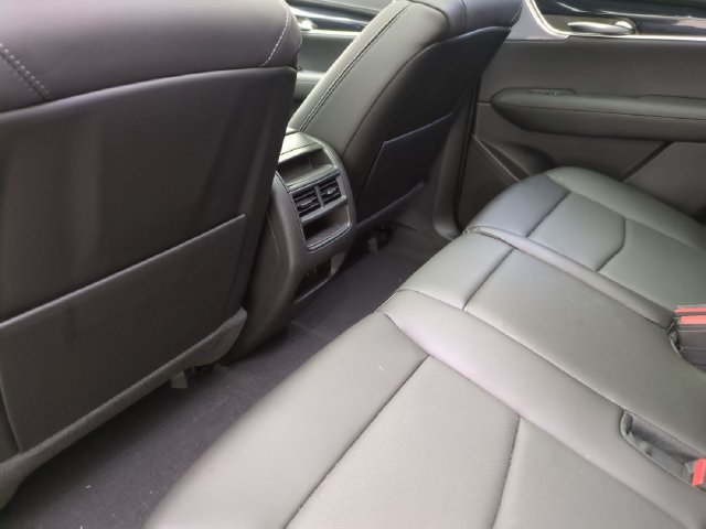 Used 2026 Cadillac XT5 Premium Luxury w/ LPO, Floor Liner Package AWD/4WD image 23