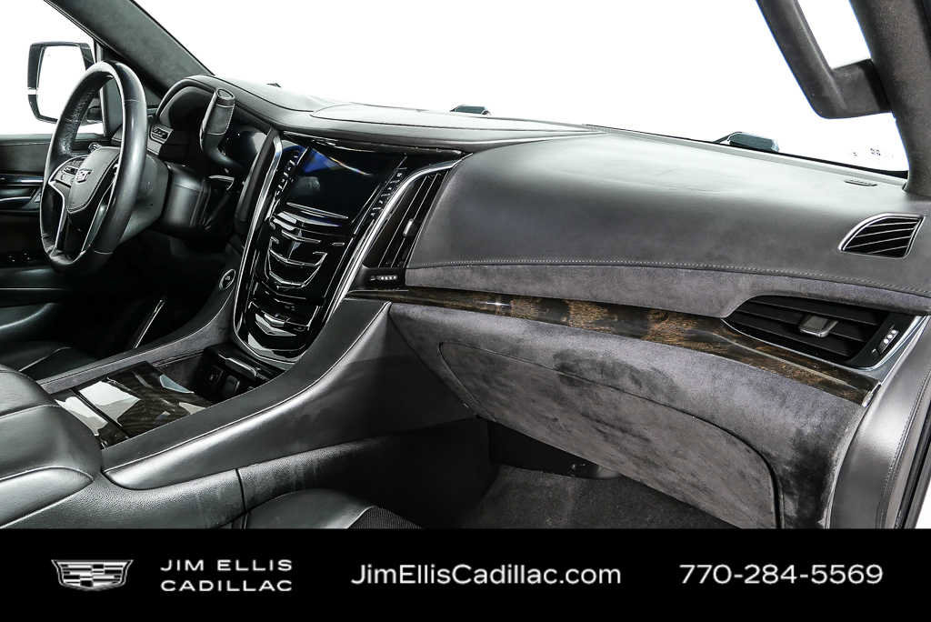 Used 2018 Cadillac Escalade ESV Platinum AWD/4WD image 24