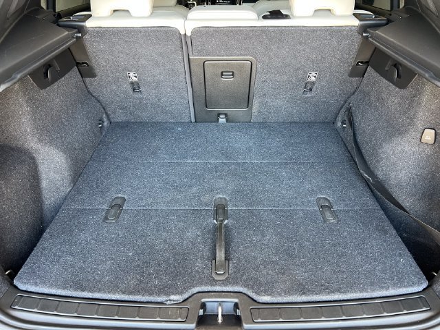 Used 2019 Volvo XC40 T5 Momentum AWD/4WD image 25