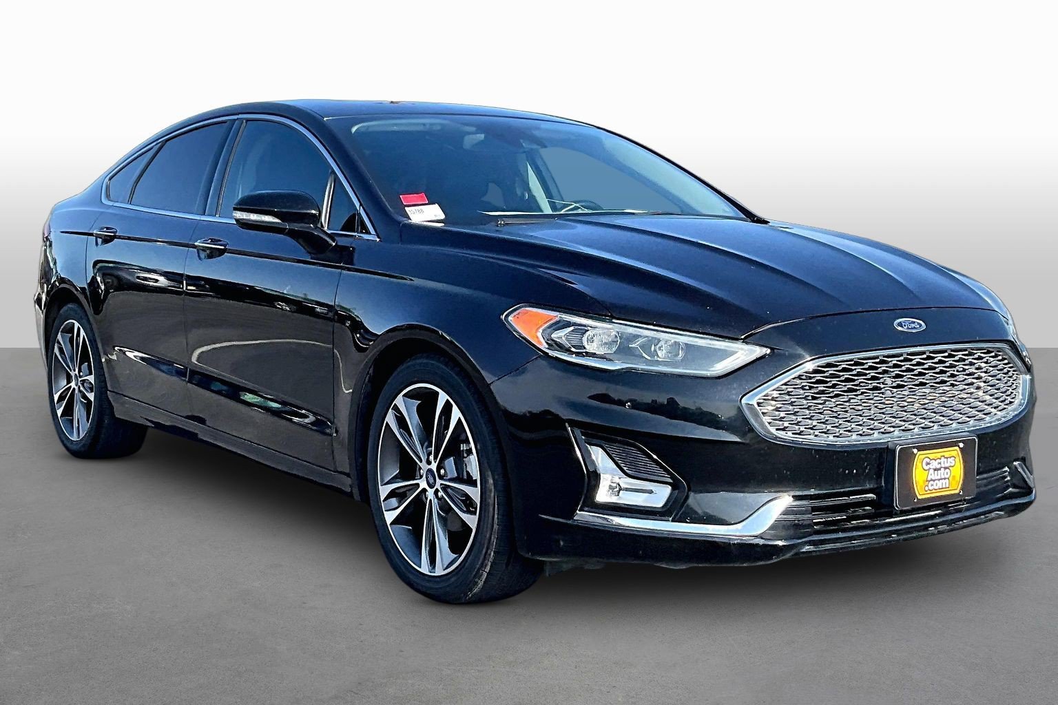 Used 2019 Ford Fusion Titanium AWD/4WD image 8
