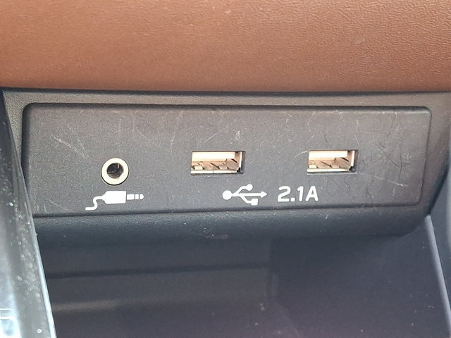 Used 2022 Subaru Outback Touring AWD/4WD image 24