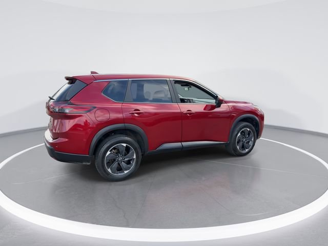 Used 2024 Nissan Rogue SV image 8