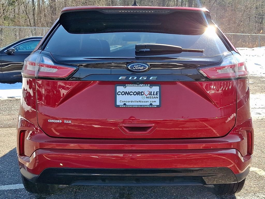 Used 2022 Ford Edge ST-Line image 5