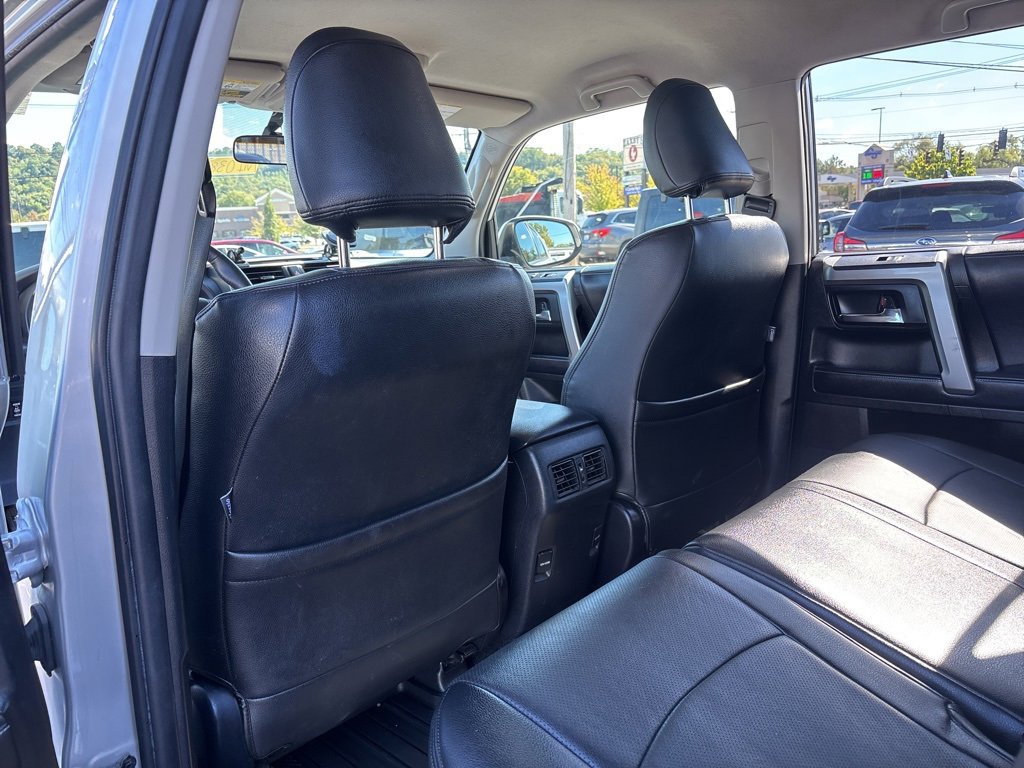 Used 2018 Toyota 4Runner SR5 image 24