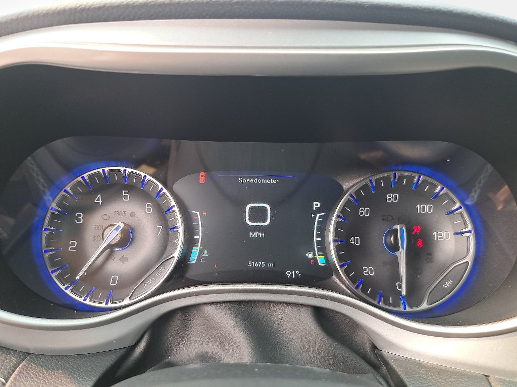Certified 2023 Chrysler Pacifica Touring-L w/ Uconnect Theater Family Group AWD/4WD image 21