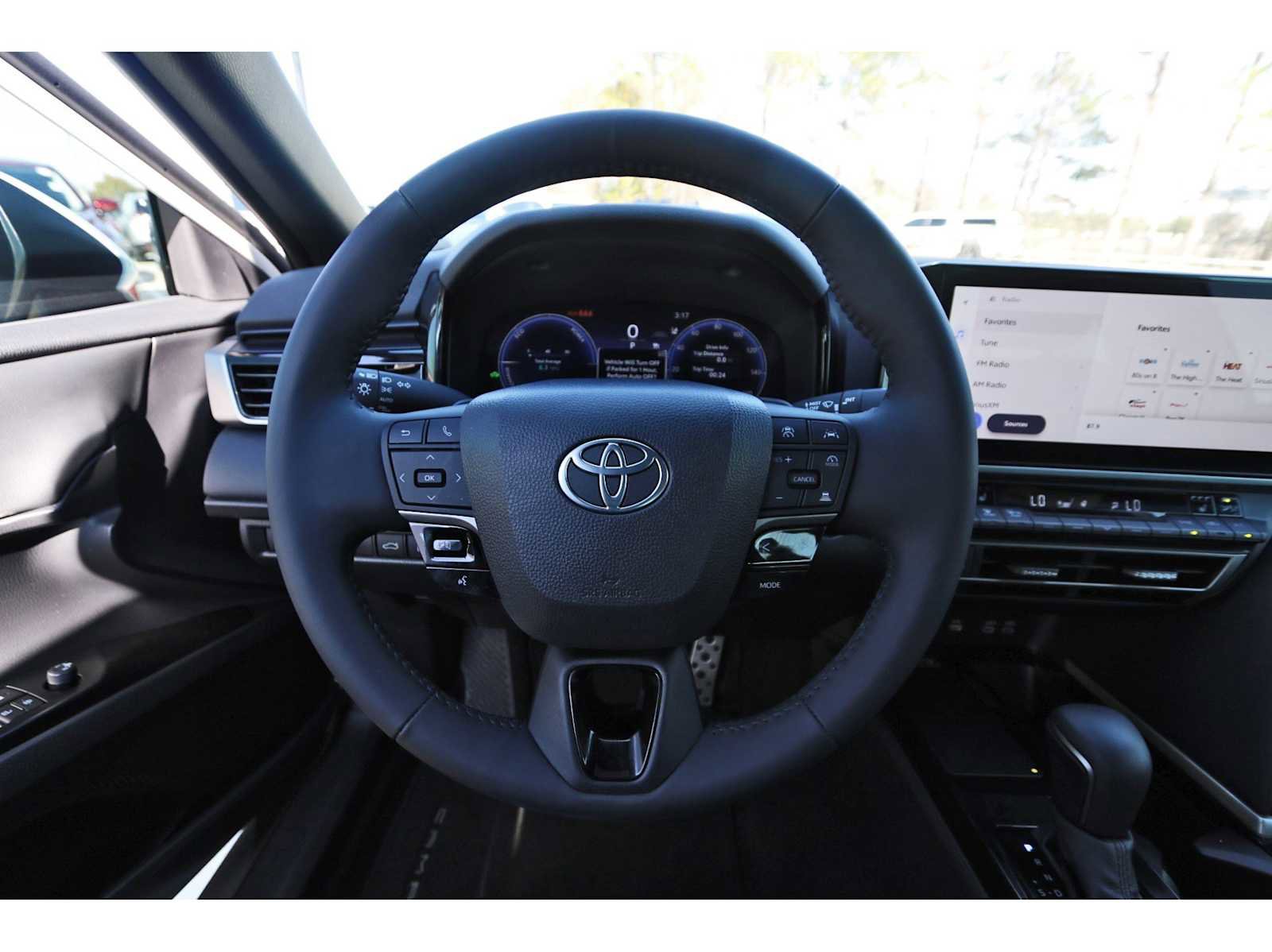 Used 2025 Toyota Camry XSE image 13