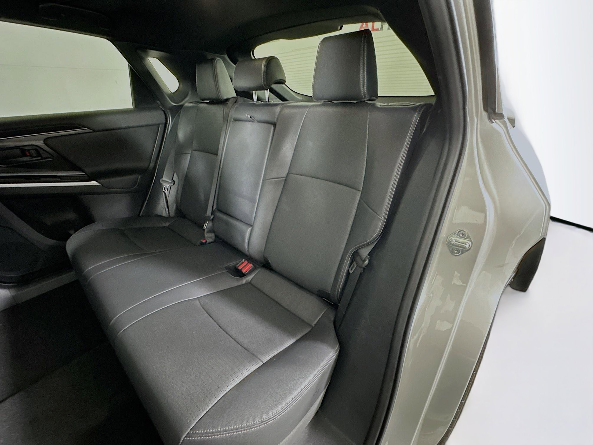 Used 2024 Toyota bZ4X Limited image 24