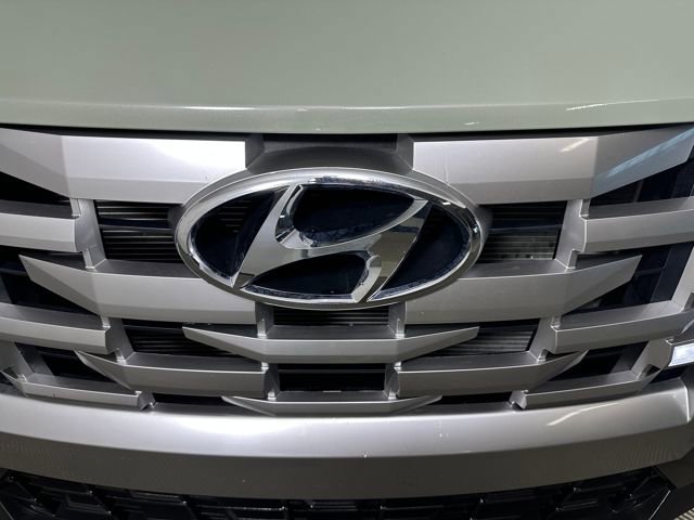Certified 2024 Hyundai Santa Cruz SEL image 9