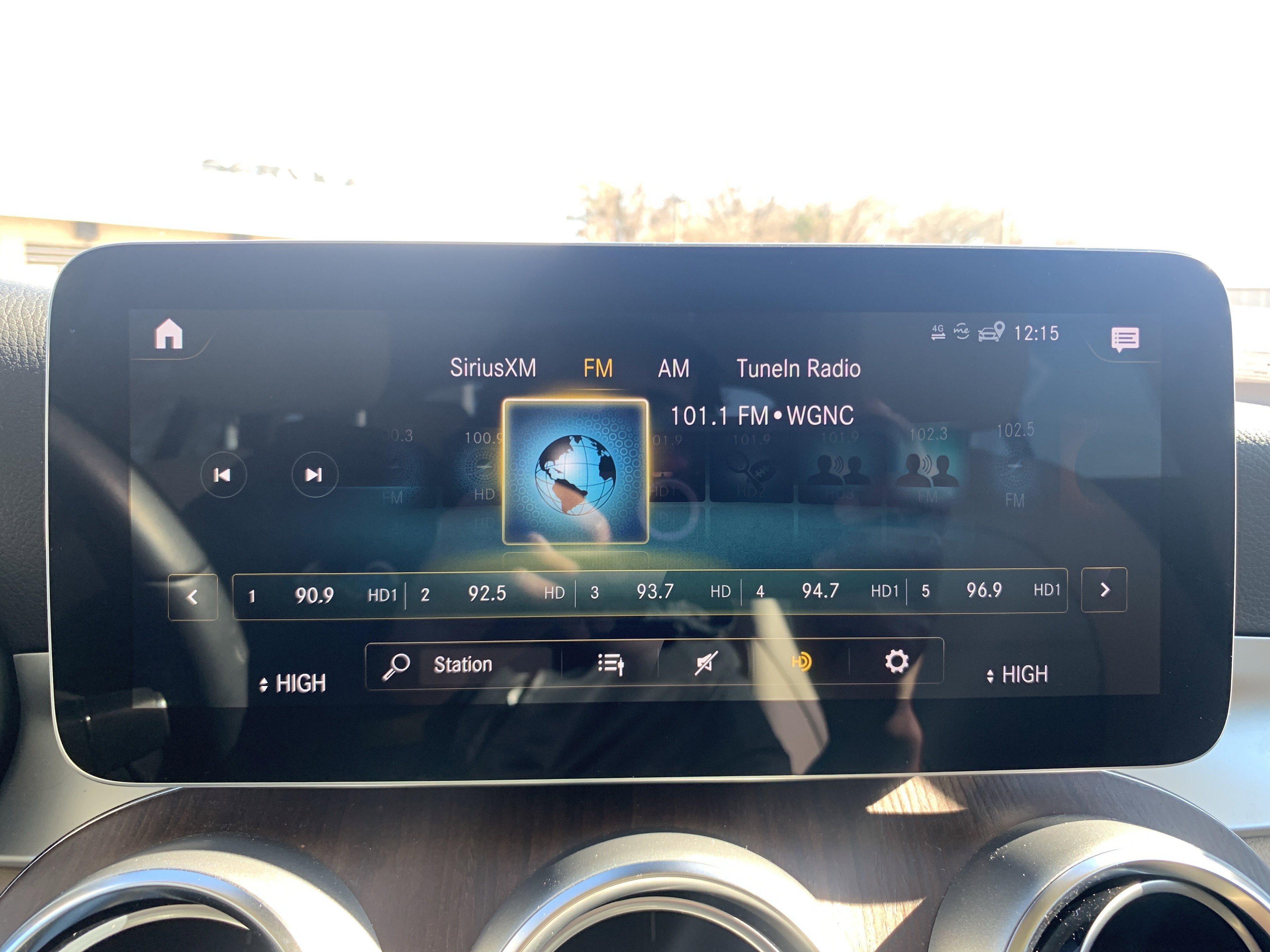 Used 2022 Mercedes-Benz GLC 300 4MATIC image 23