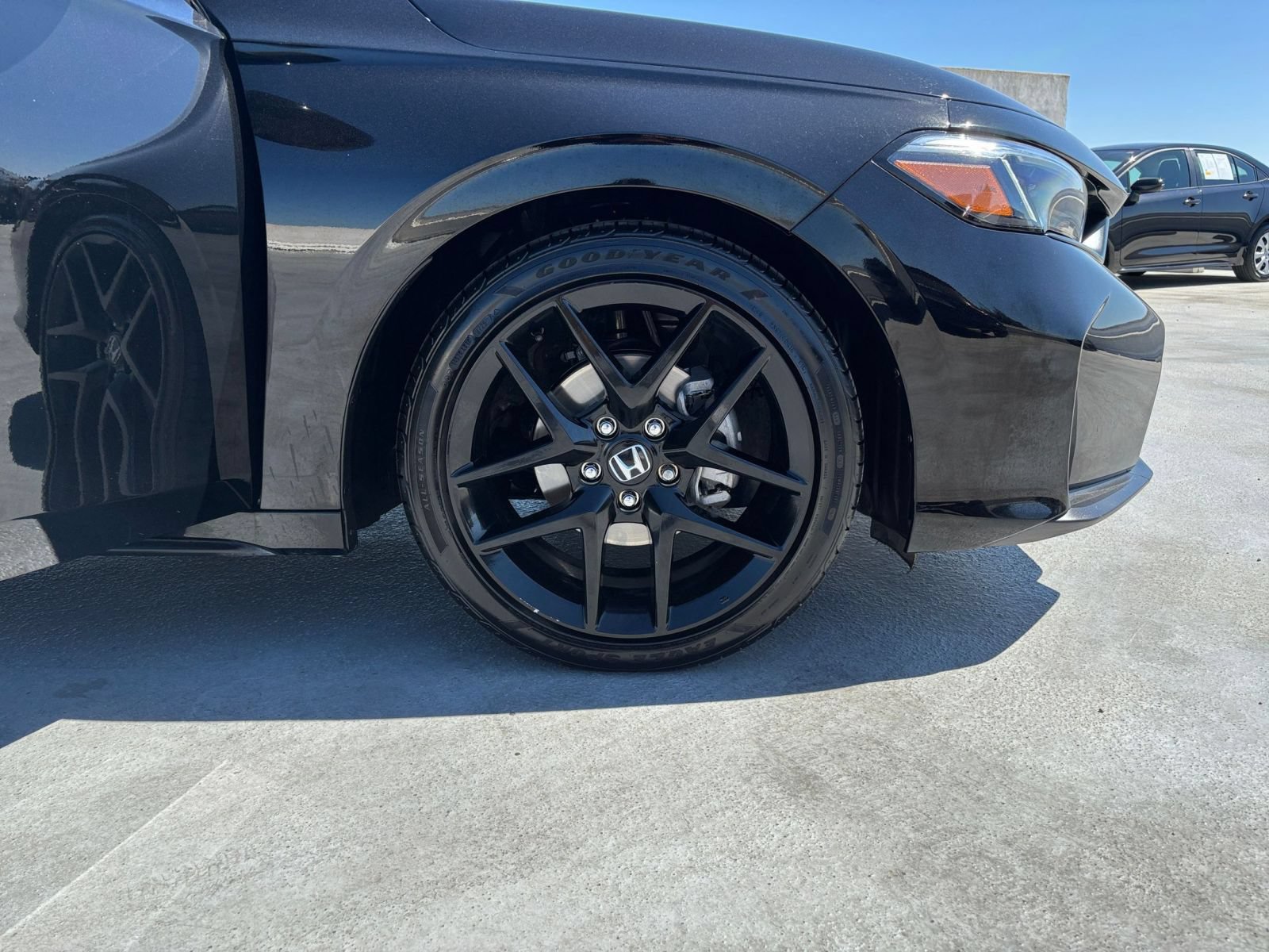 Used 2025 Honda Civic Sport image 30