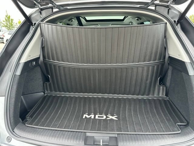 Used 2023 Acura MDX w/ Technology Package AWD/4WD image 13