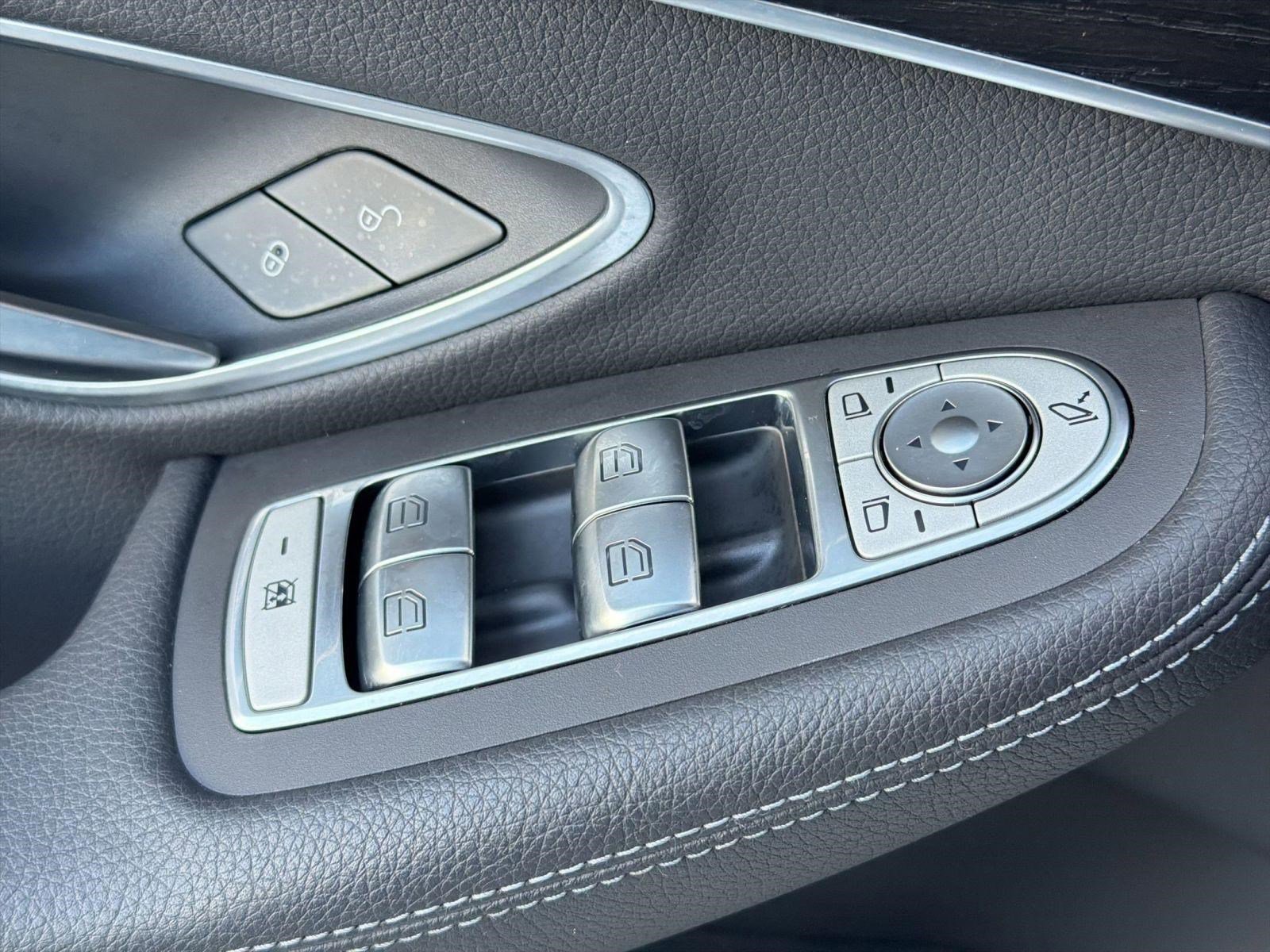 Certified 2021 Mercedes-Benz C 300 Sedan image 20