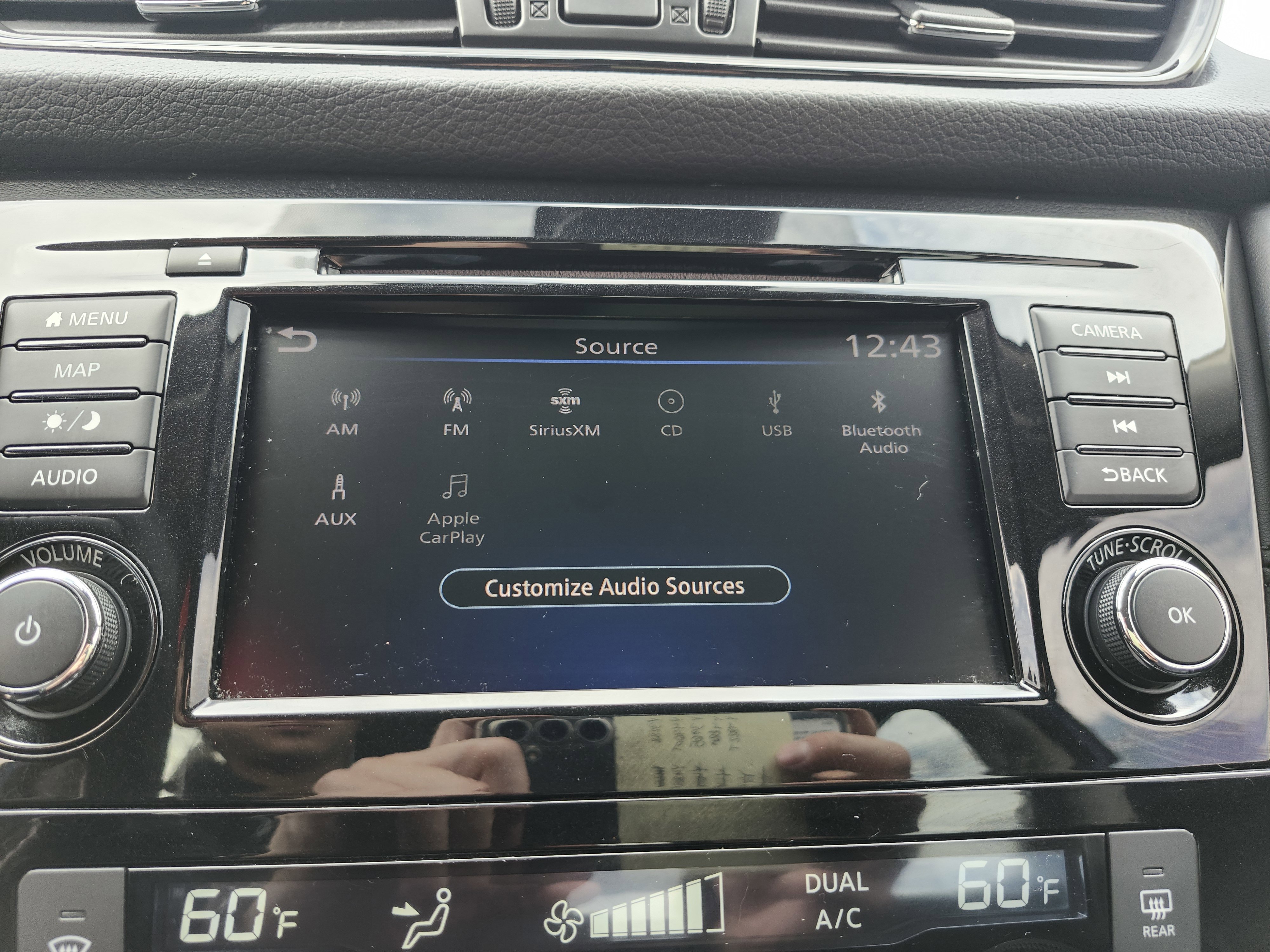 Used 2020 Nissan Rogue SL image 6