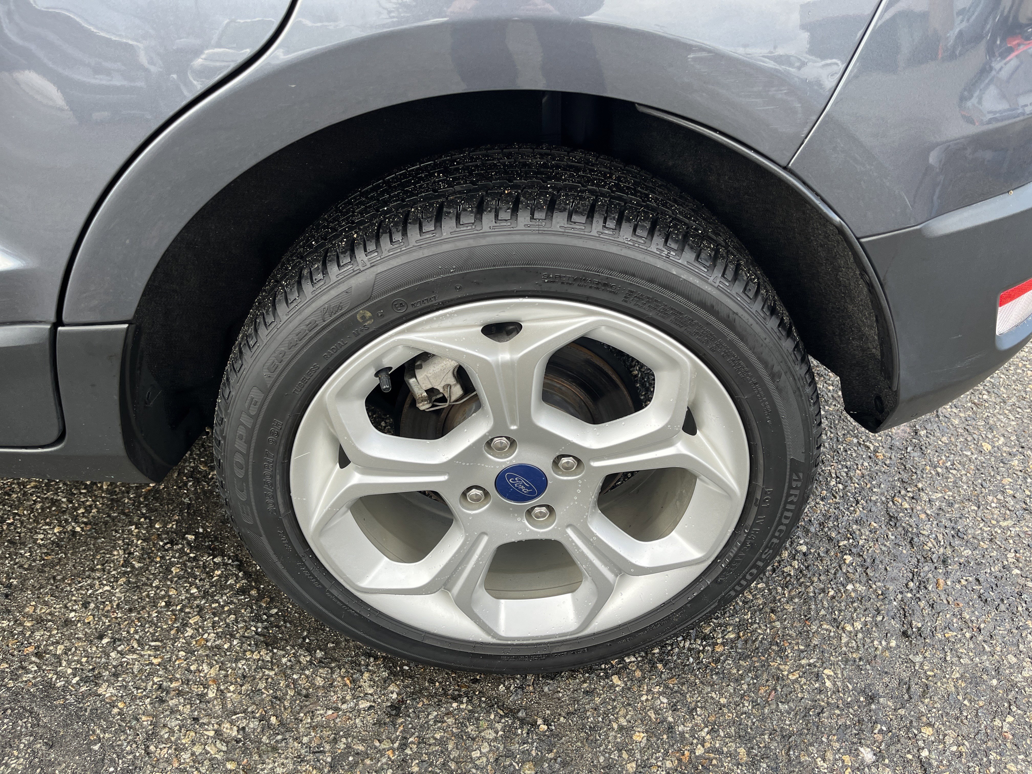 Used 2021 Ford EcoSport SE w/ SE Appearance Package image 11