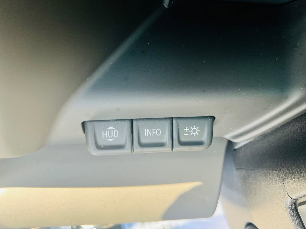 Used 2024 GMC Sierra 1500 AT4X image 26