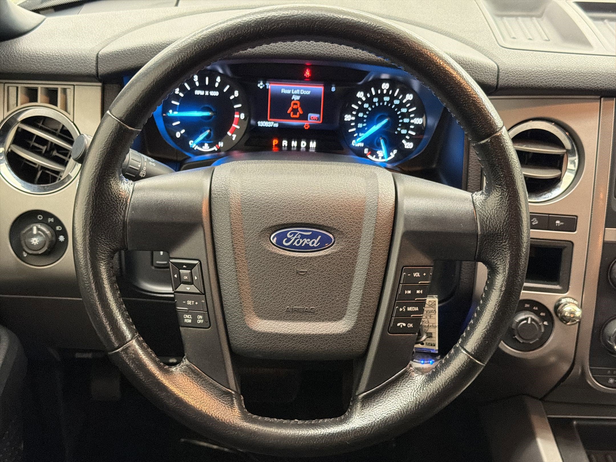 Used 2017 Ford Expedition XLT AWD/4WD image 15