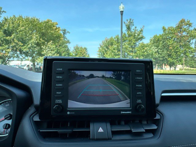 Used 2021 Toyota RAV4 XLE FWD image 33