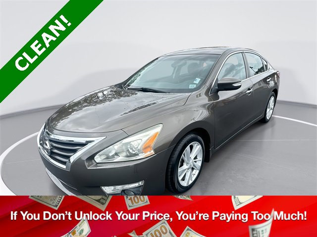 Used 2015 Nissan Altima 2.5 SV w/ Convenience Package