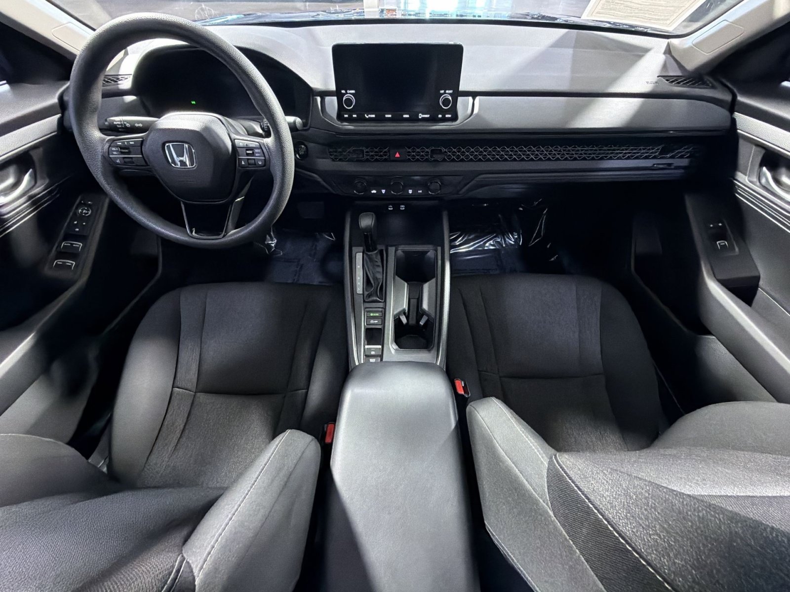Used 2023 Honda Accord LX image 32