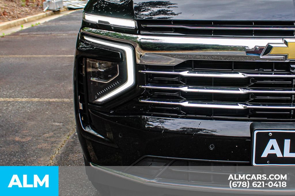 Used 2025 Chevrolet Tahoe LT AWD/4WD image 11