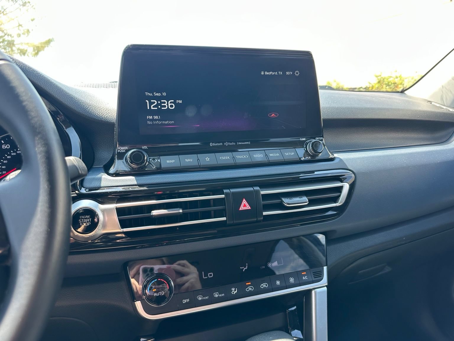 Used 2023 Kia Seltos S w/ Navigation Package FWD image 13
