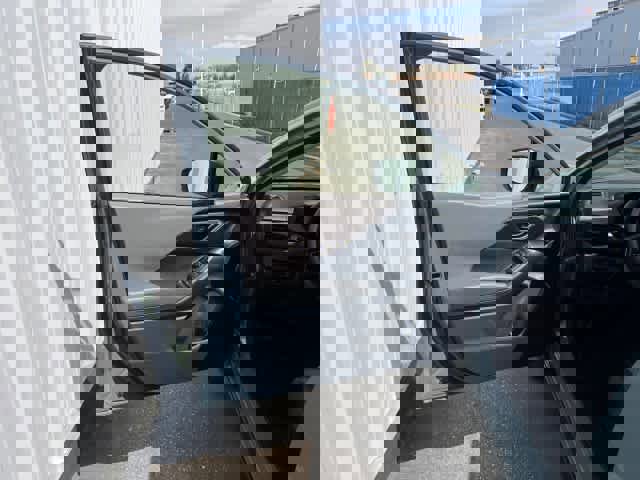 Certified 2024 Subaru Crosstrek 2.0i Premium image 11