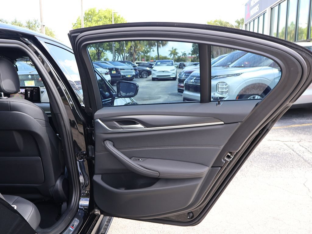 Used 2023 BMW 530i w/ M Sport Package RWD image 29
