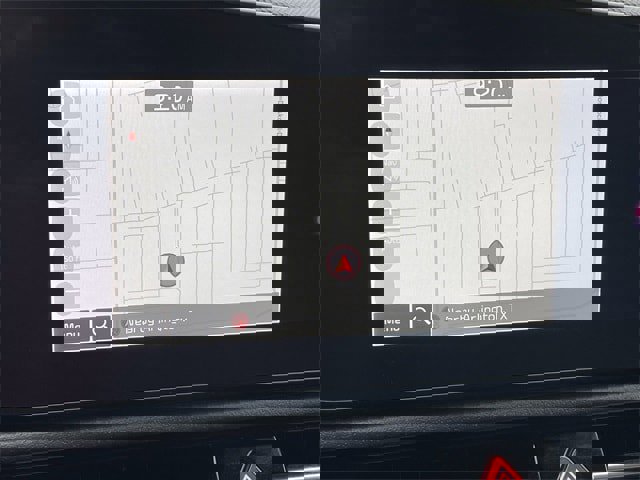 Used 2024 Kia Niro SX Touring image 17