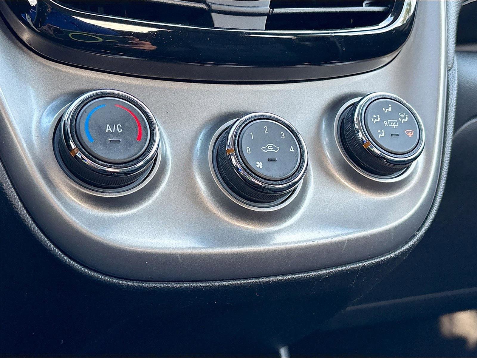 Used 2016 Chevrolet Spark LS image 17