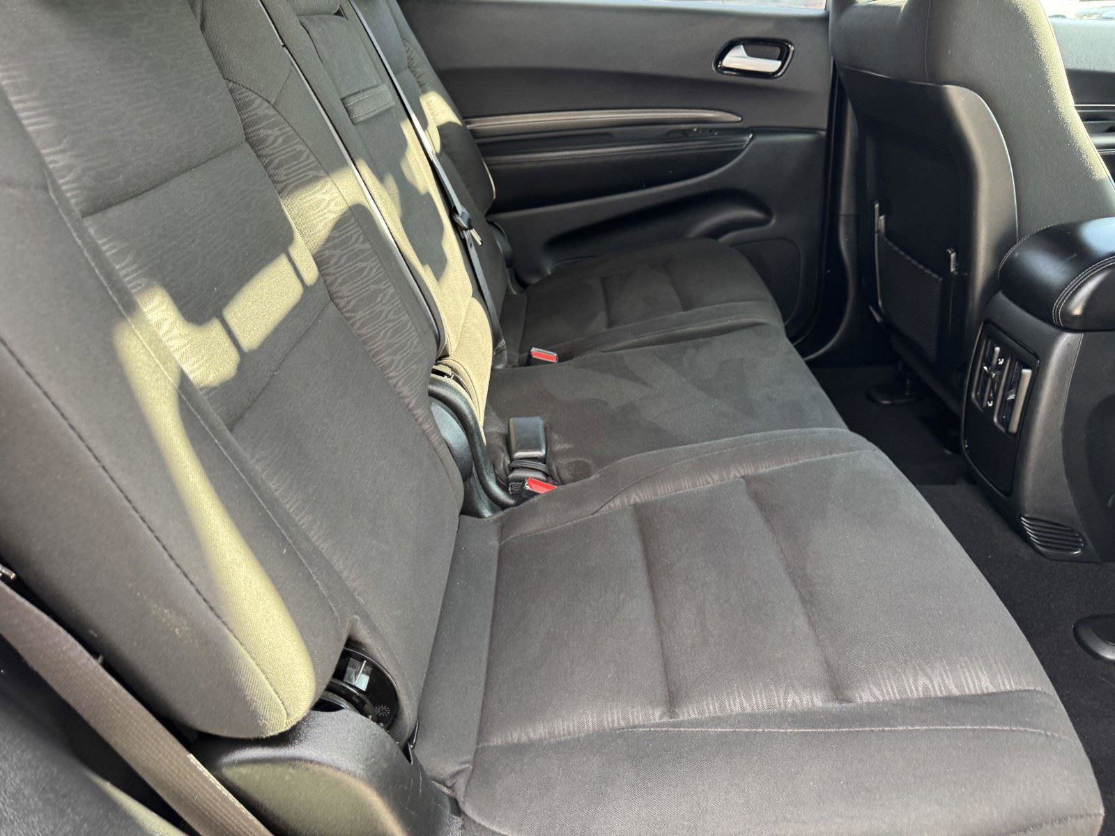 Used 2024 Dodge Durango SXT image 8