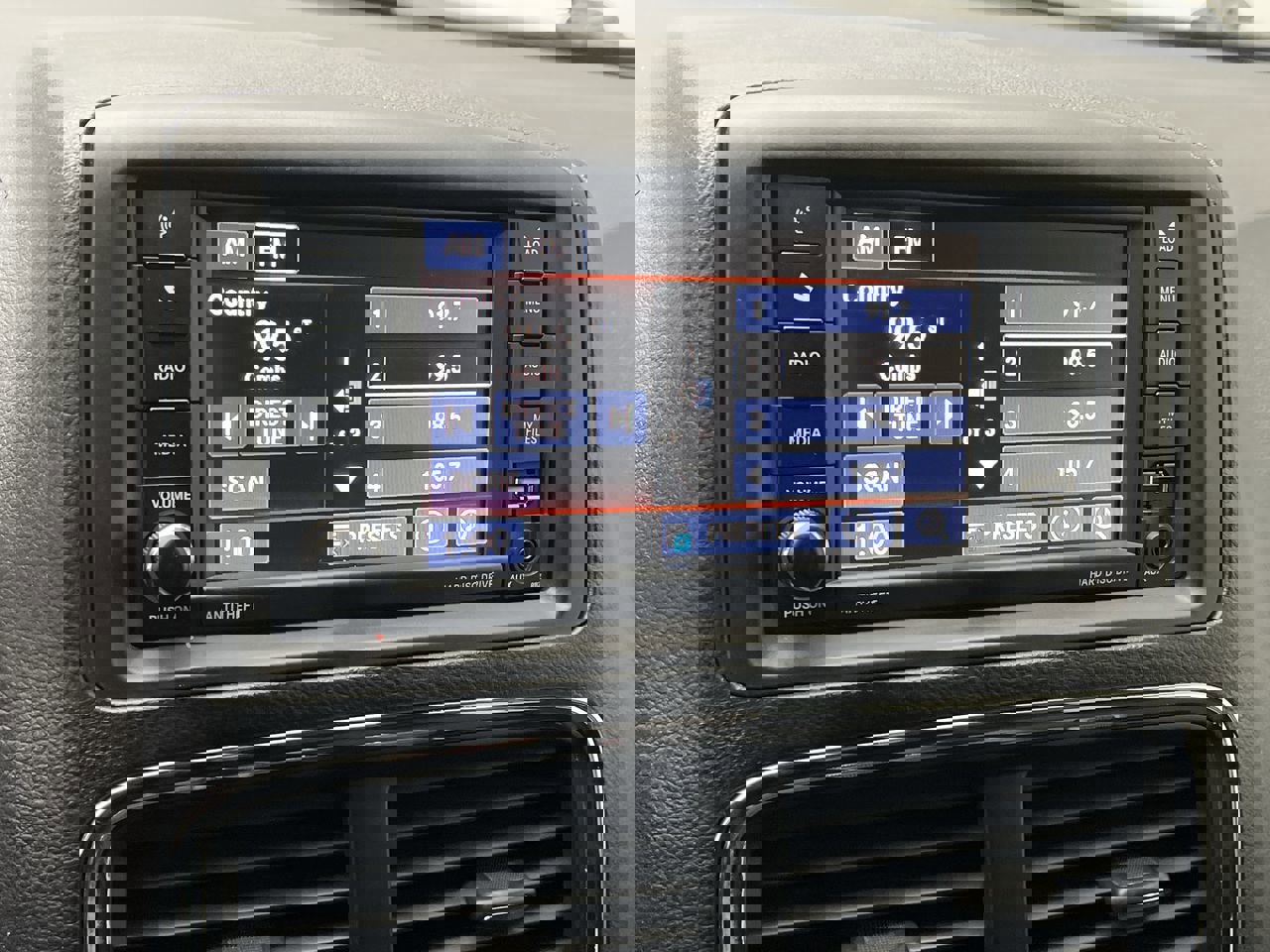 Used 2018 Dodge Grand Caravan SE image 16