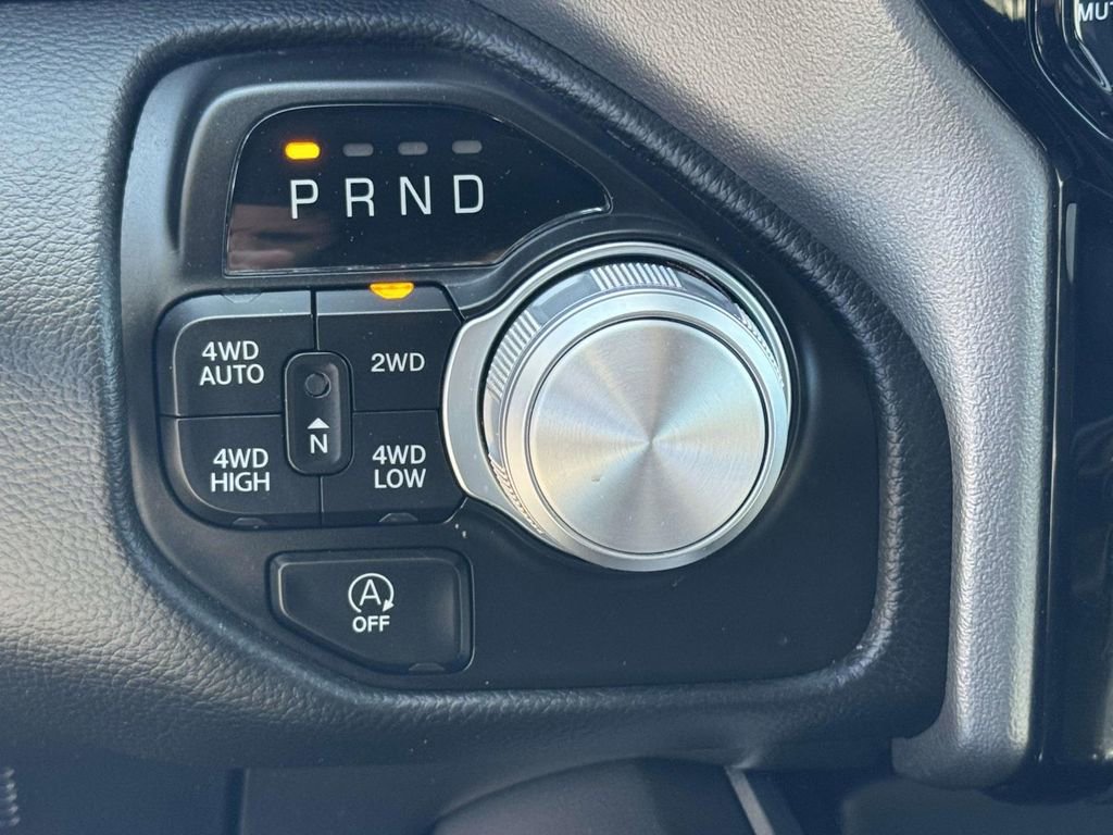 Used 2023 RAM 1500 Laramie AWD/4WD image 26
