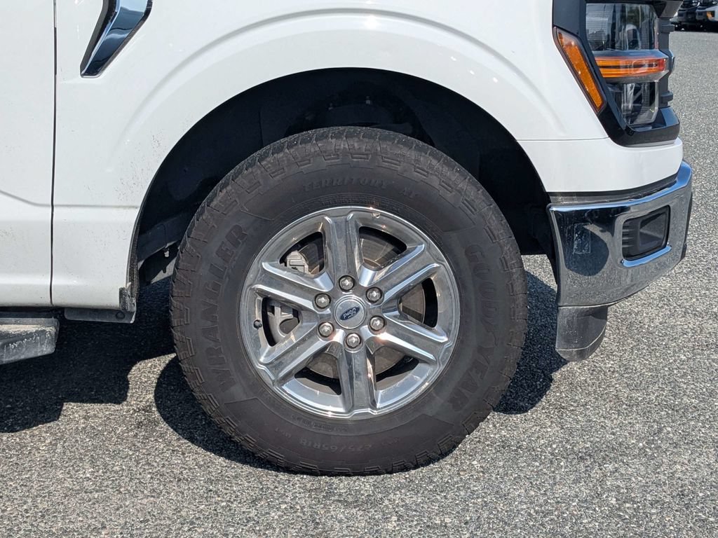 Used 2025 Ford F150 XLT w/ Equipment Group 301A Standard AWD/4WD image 11