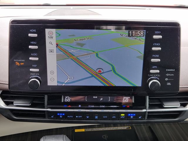 Certified 2024 Toyota Sienna Platinum FWD image 16