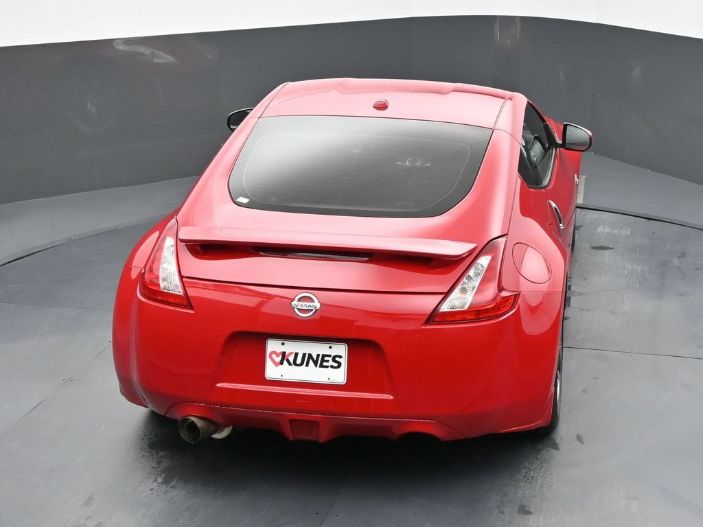 Used 2016 Nissan 370Z Coupe RWD image 24