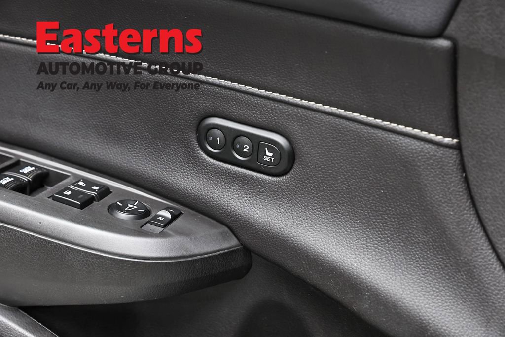 Used 2020 Acura ILX w/ Premium Package FWD image 23