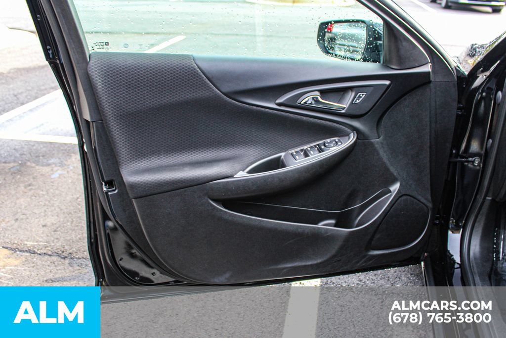 Used 2024 Chevrolet Malibu LT FWD image 36