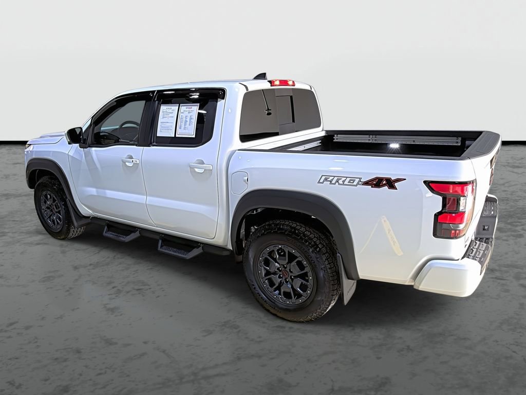 Used 2023 Nissan Frontier PRO-4X w/ Pro Convenience Package image 2